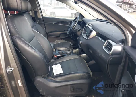 2016 Kia Sorento 3.3L Sx z USA, uszkodzony, nr VIN 5XYPK4A59GG037756